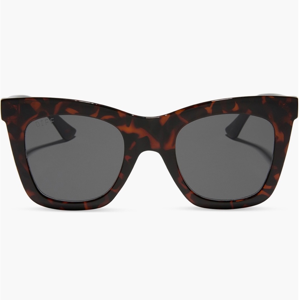 Diff 50mm Talia Square Sunglasses NWT